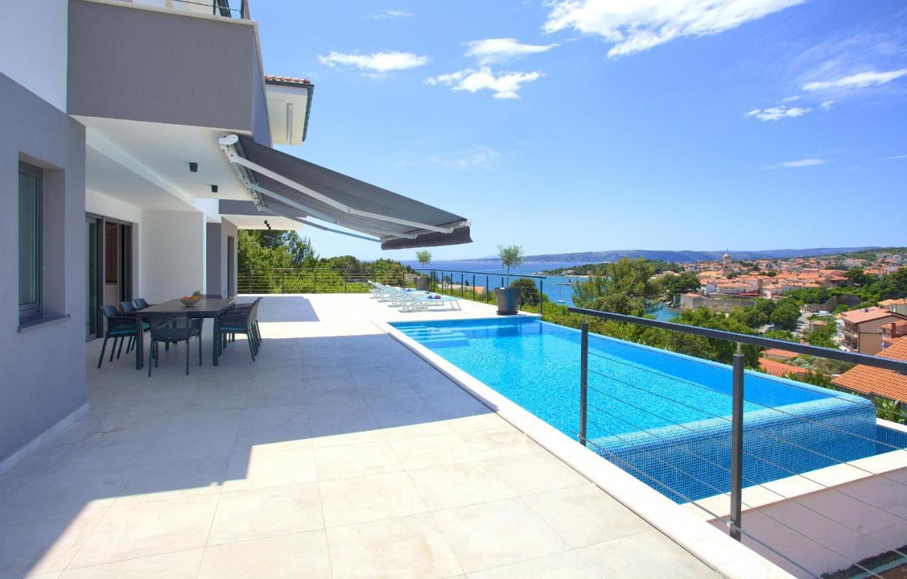 Unique Apartment With Private Pool Krk Town Exterior foto